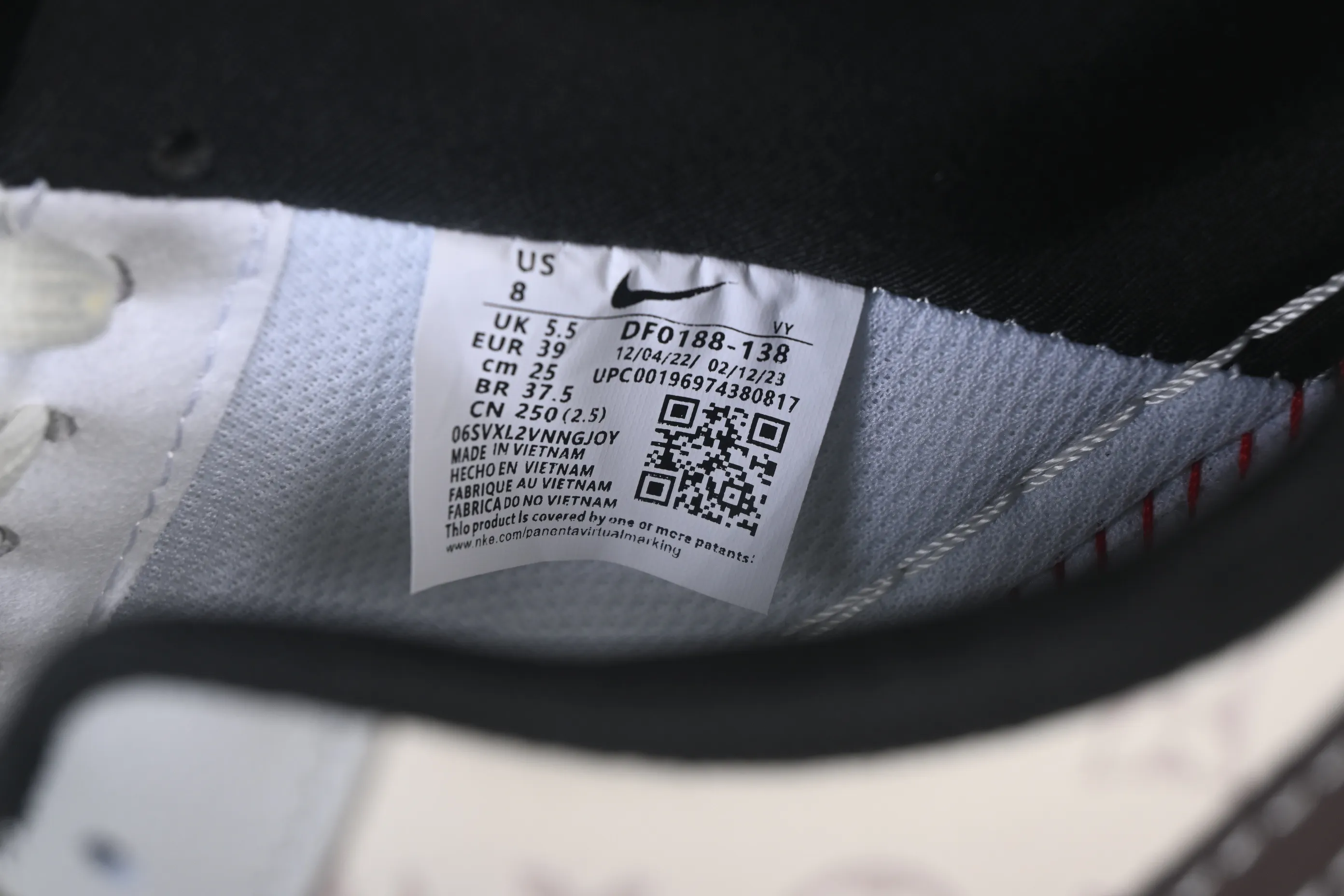 All categories Nk Air Force 1 Air Force series Nk Air Force 1 Low Air Force low-top Nike Air Force 1'07 Low Gray and white contrast Air Force 1 low-top casual sneakers DF0188-138